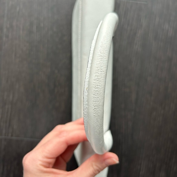 L’Intervalle White Leather Bag - Picture 6 of 8